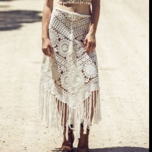 ISO Spell Margarita skirt size small - Picture 3 of 3